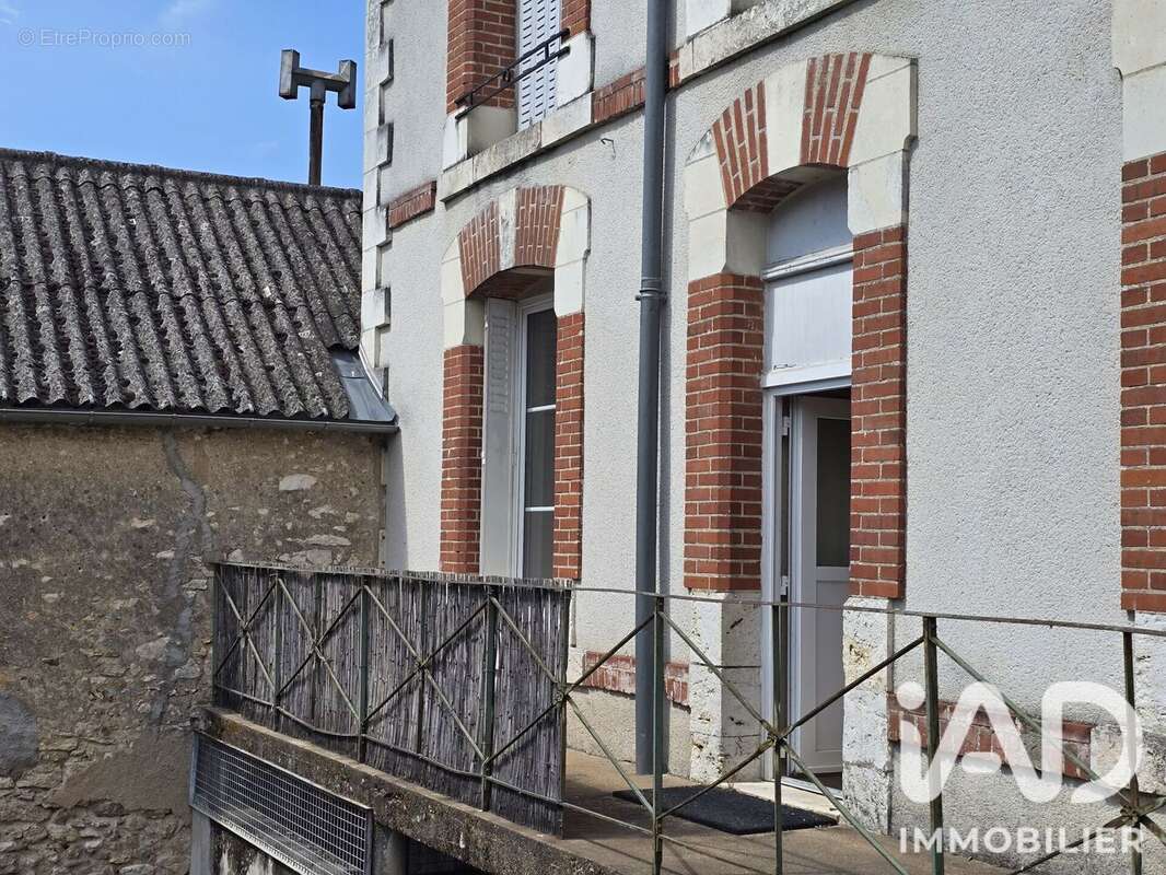 Appartement 38 m² à Blois  - photo 8