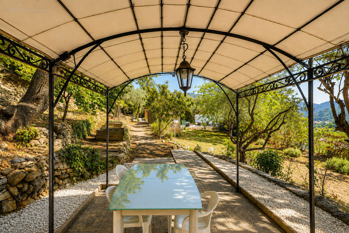 Exclusivité   Villa d'Exception T7 sur 2 000 m2 avec Piscine - photo 8
