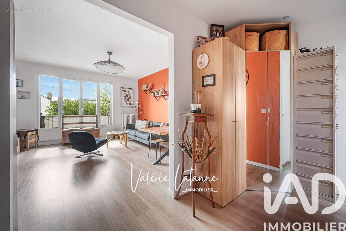 Photo 1 - Appartement à SAINT-MAUR-DES-FOSSES