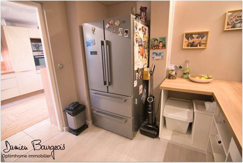 Maison à SAINT-GENIS-POUILLY