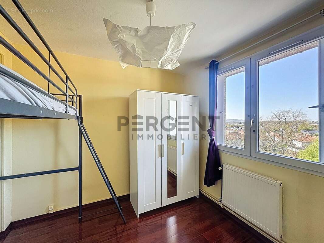 Appartement à CHARLEVILLE-MEZIERES