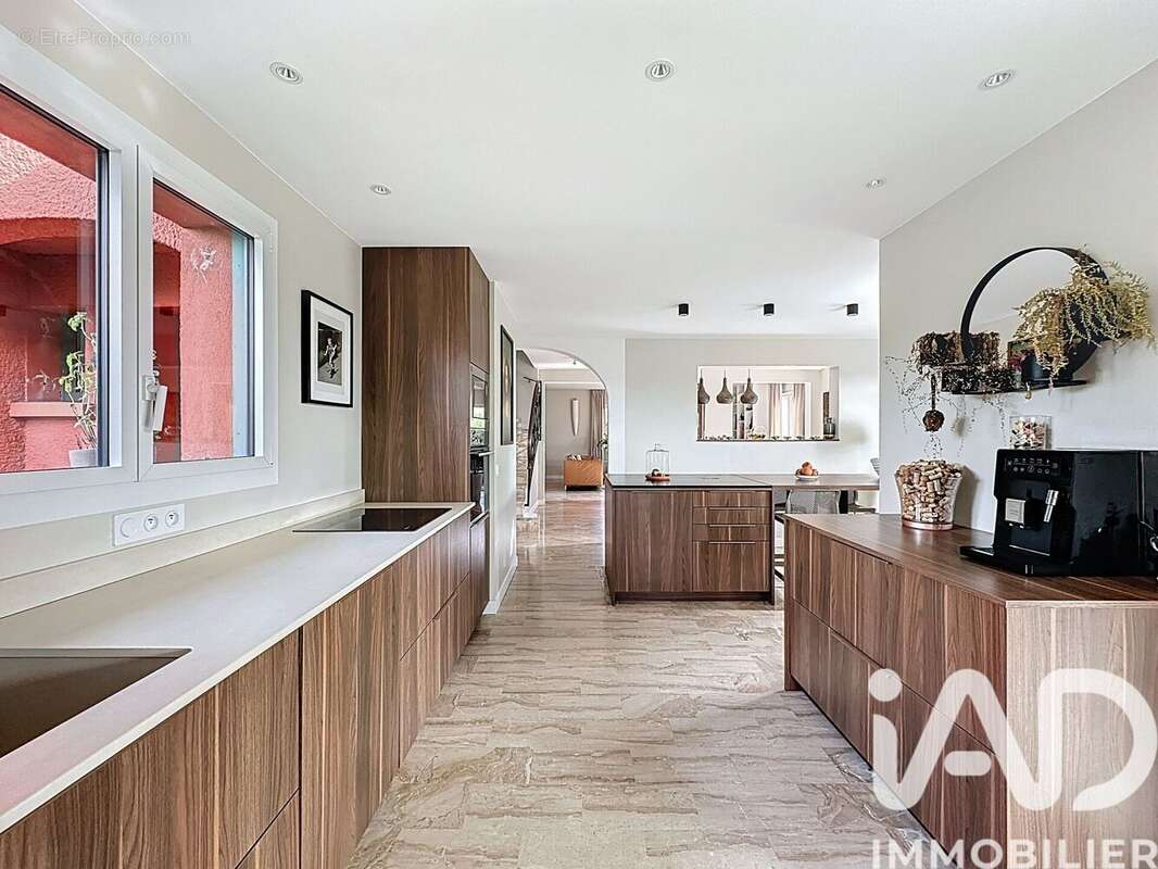 Photo 9 - Maison à DARDILLY