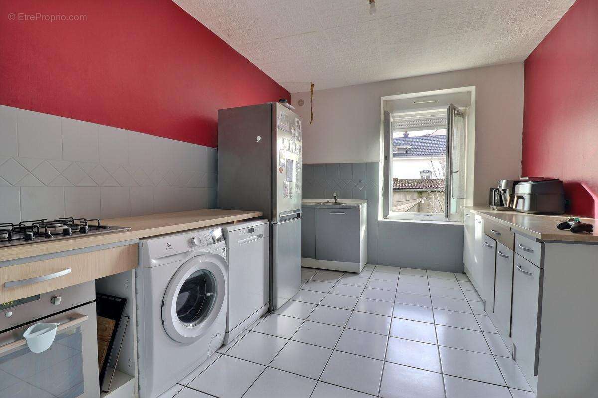 Maison à THAON-LES-VOSGES