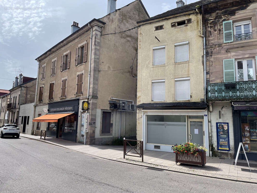 Appartement à FOUGEROLLES