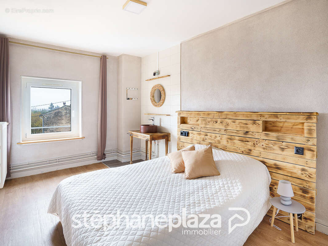 Appartement à UCHIZY