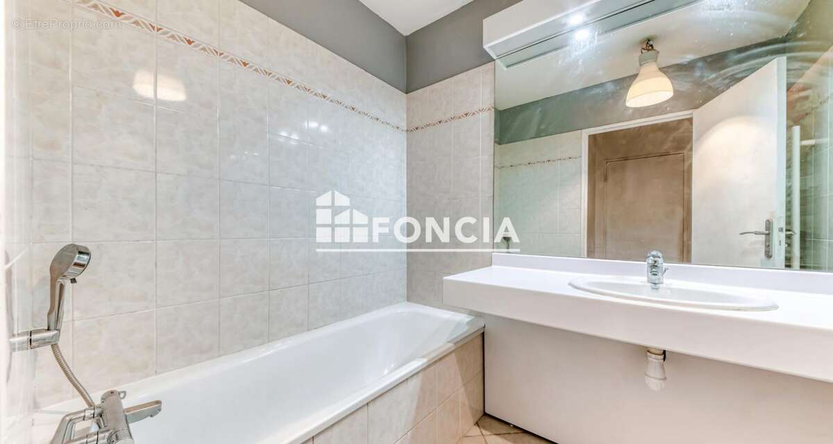 Appartement à LYON-3E