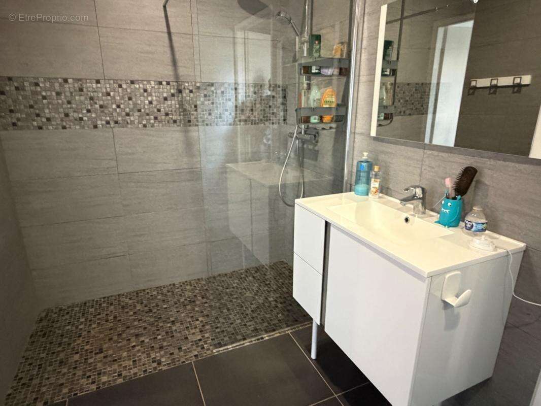 Villa sur parc arboré avec piscine - photo 17