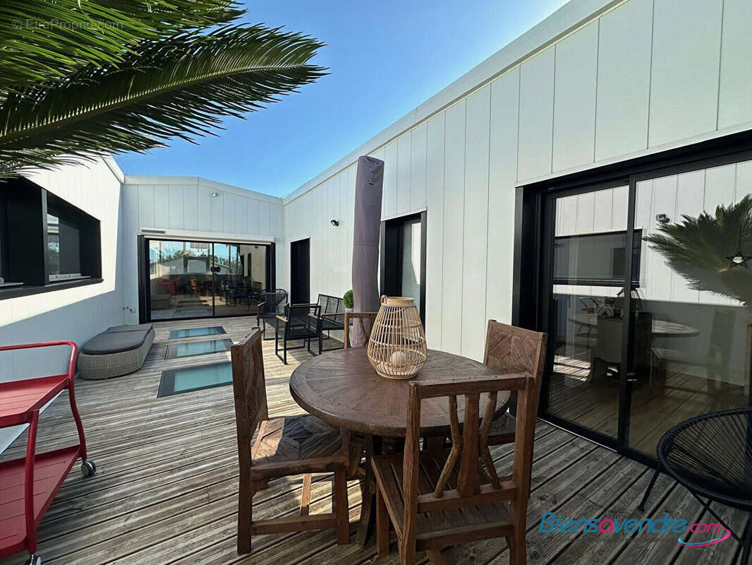 Maison à BUXEROLLES