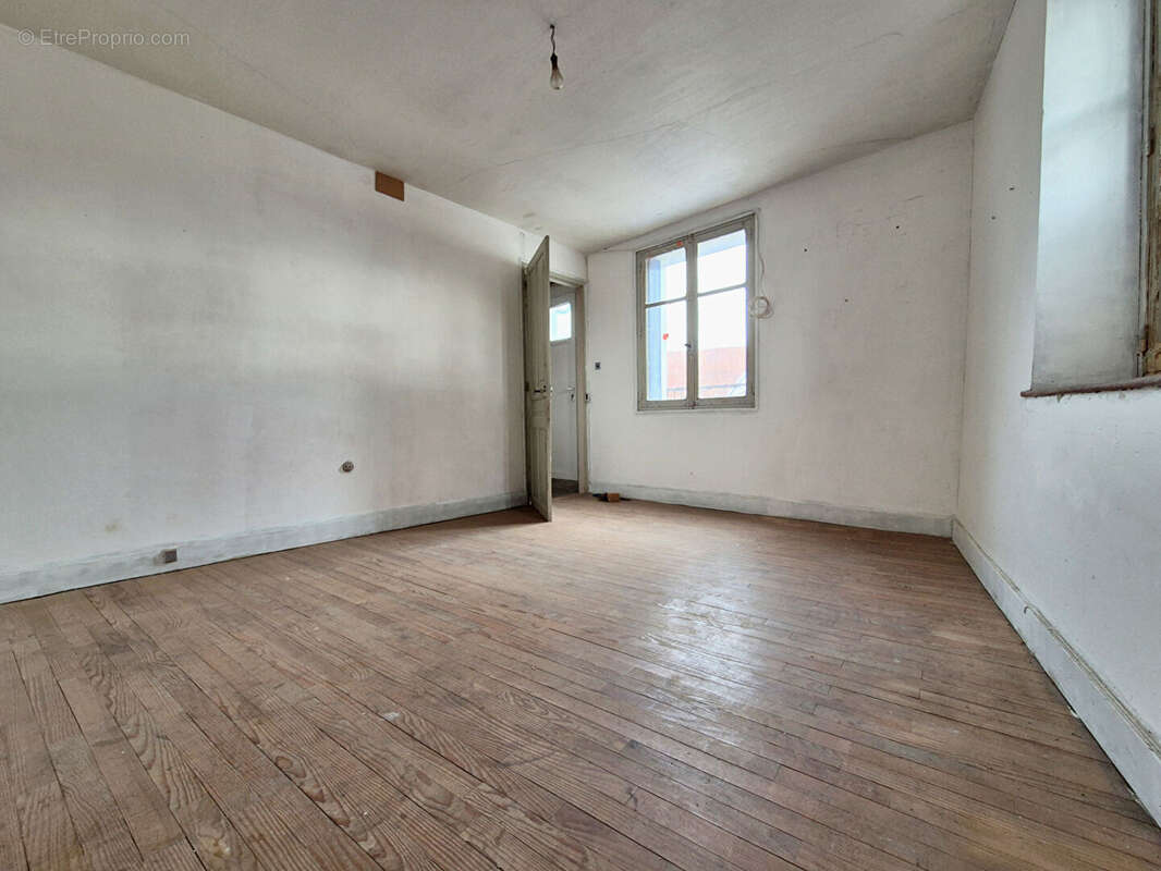 Maison à PAGNY-LA-BLANCHE-COTE