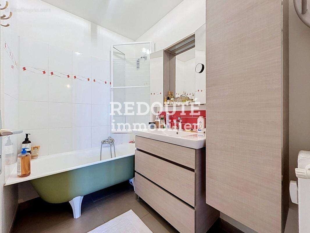 A vendre - appartement type 4 avec balcon - photo 3