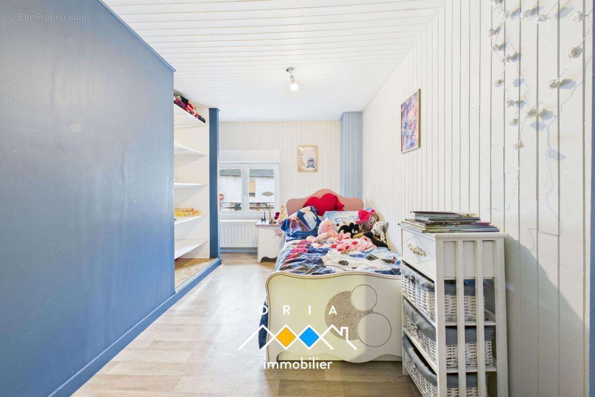 Maison à VILLECEY-SUR-MAD