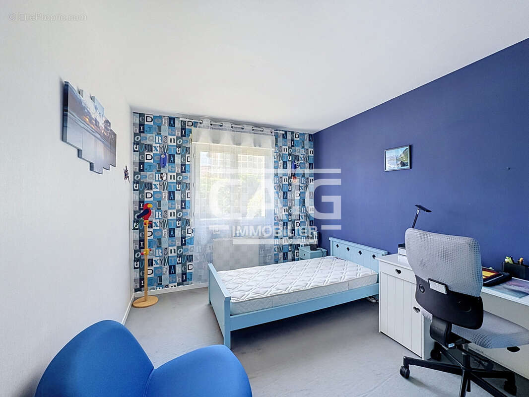St julien les villas - photo 9