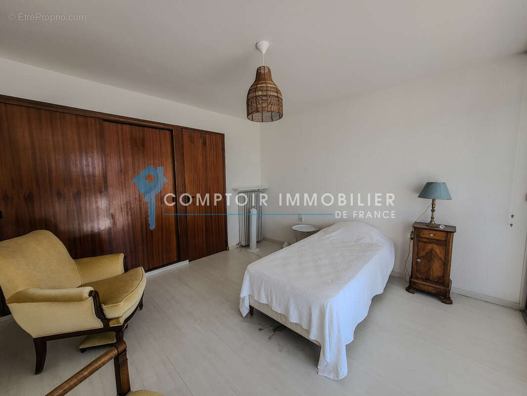 Duplex p3 vue mer avec place de parking. - photo 13