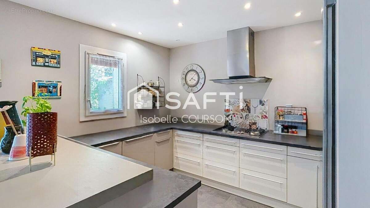 Maison 150 m² à Pertuis  - photo 5