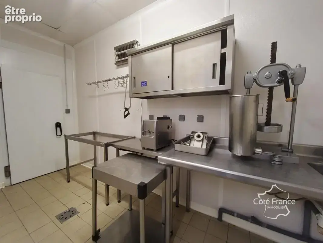 À VENDRE   Fonds et Murs Commerciaux Activité Traiteur   GIV - photo 10