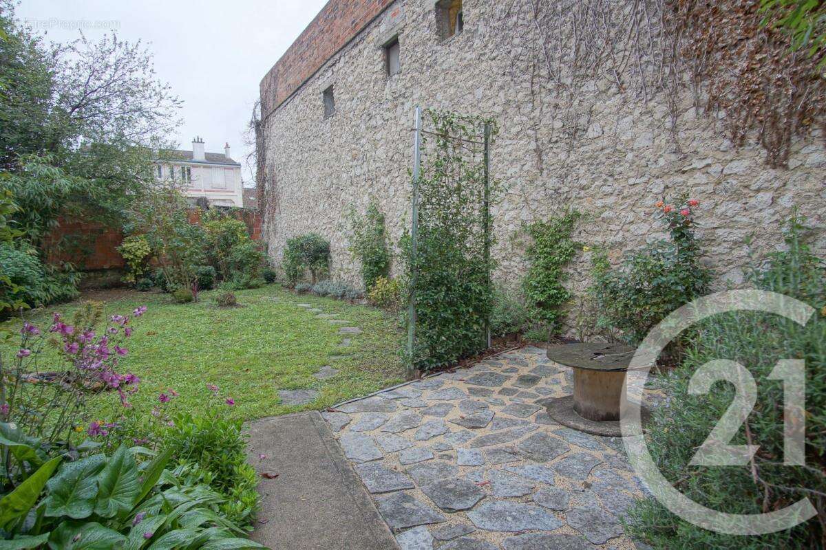 Appartement à CHOISY-LE-ROI