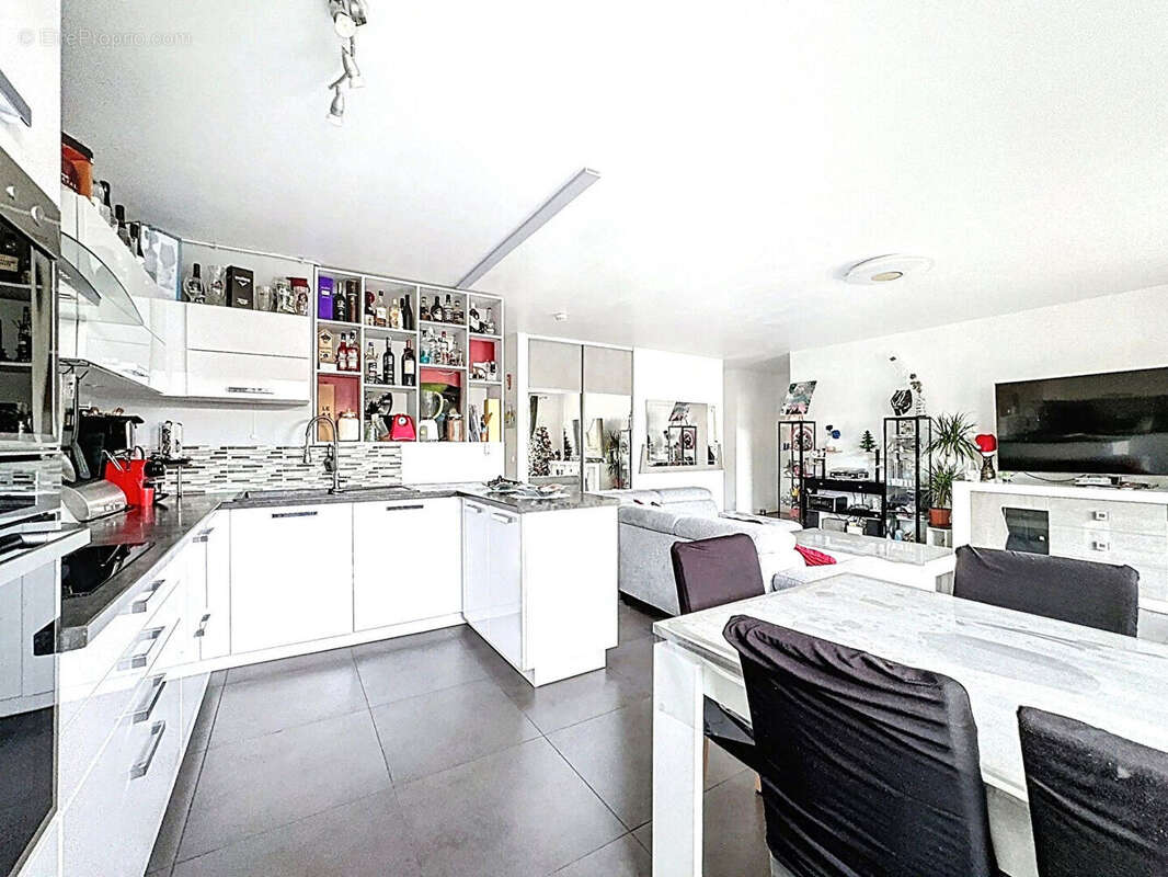 Appartement à LYON-3E