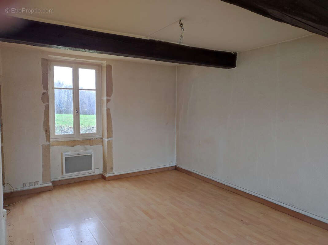 Maison à PARAY-LE-MONIAL