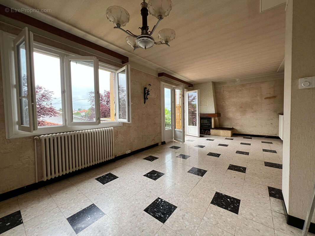 Maison Caussade - Proche du centre ville - photo 3