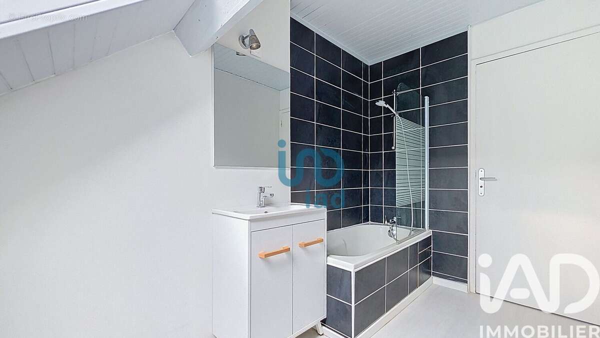 Photo 5 - Maison à ROMILLY-SUR-SEINE