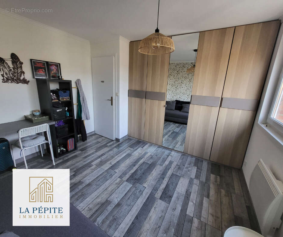 Maison à AULNOYE-AYMERIES