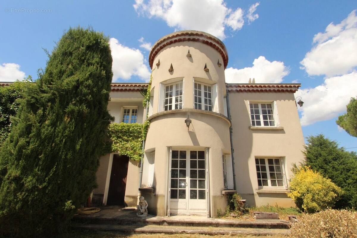 Maison à ROMANS-SUR-ISERE