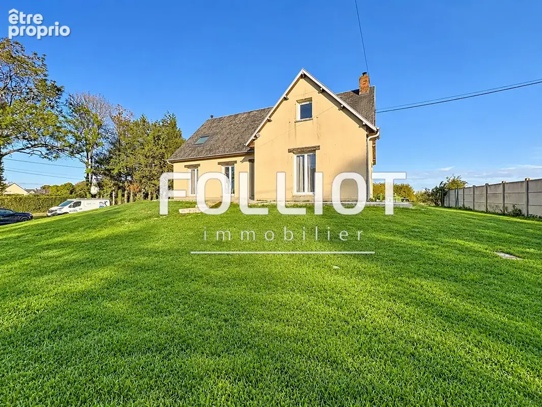 Maison familiale spacieuse à vendre à Chanteloup - Réf 148832 - photo 1