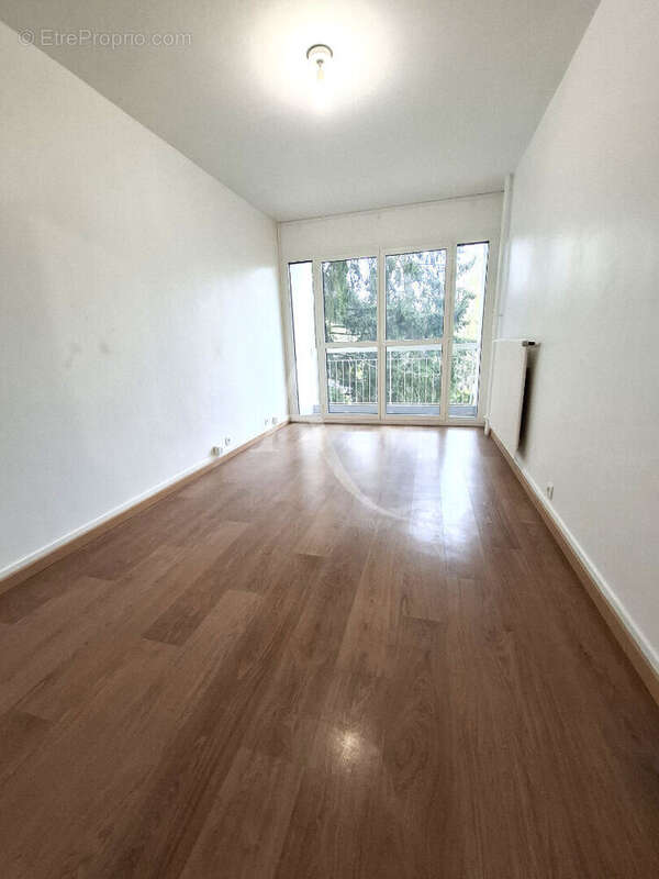 Appartement à LIMEIL-BREVANNES