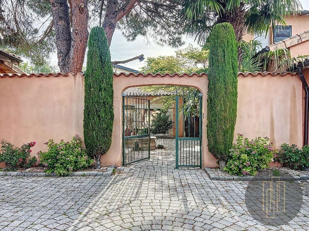 Maison à VILLEFRANCHE-SUR-SAONE