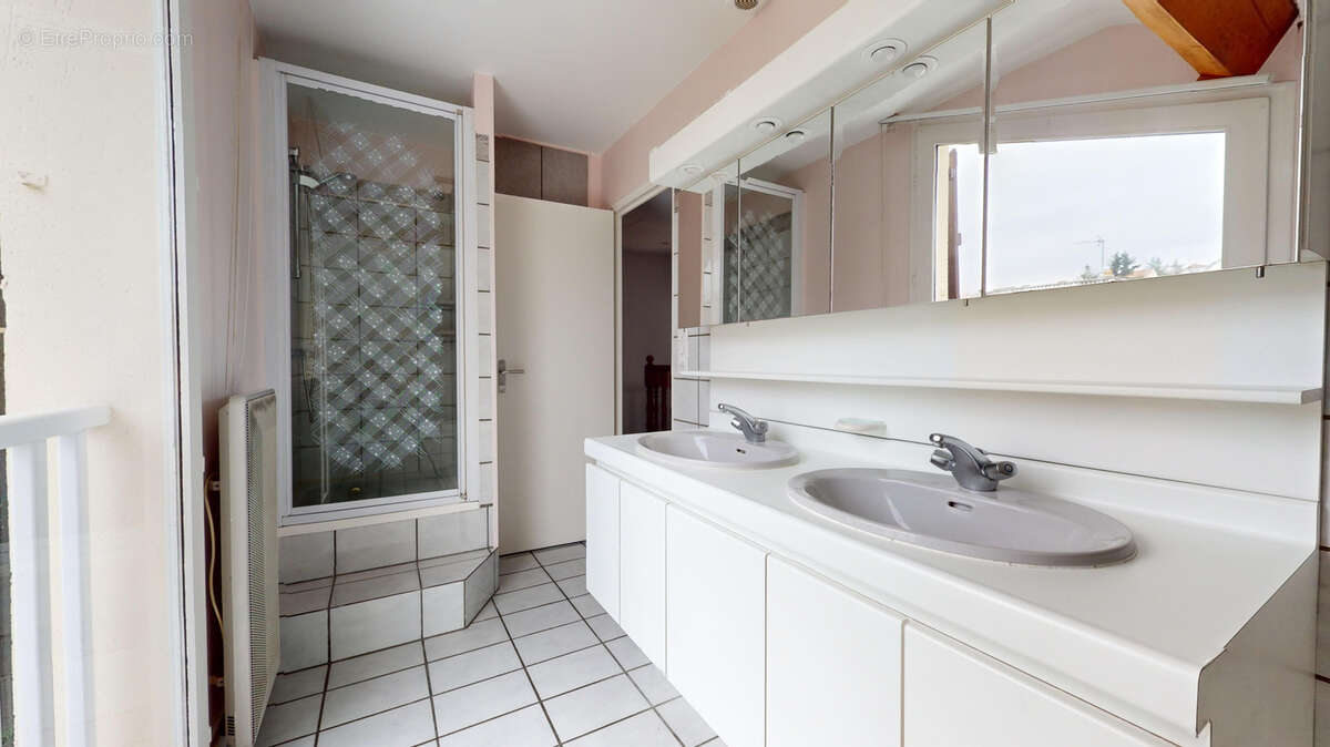 Maison à MONTIGNY-LES-CORMEILLES