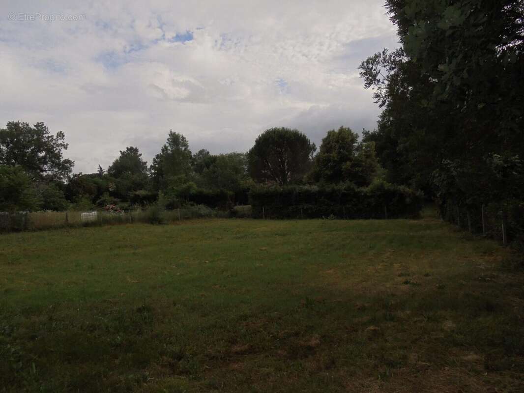 Terrain à GRAULHET