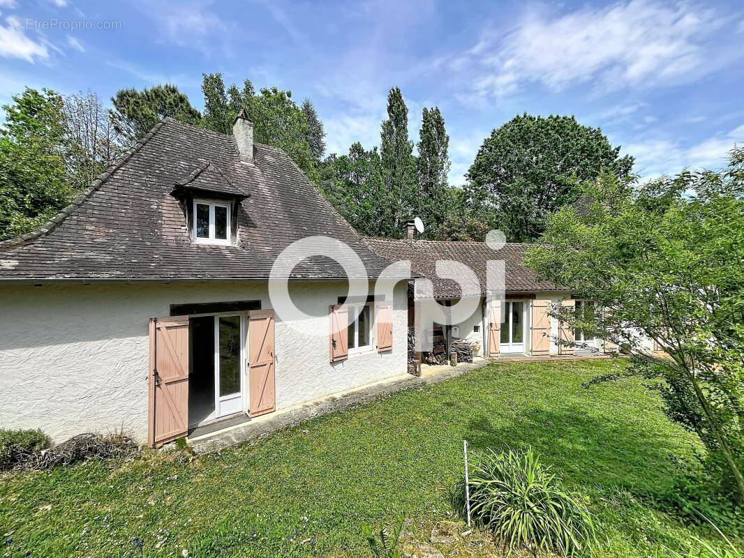 Maison à LA DOUZE