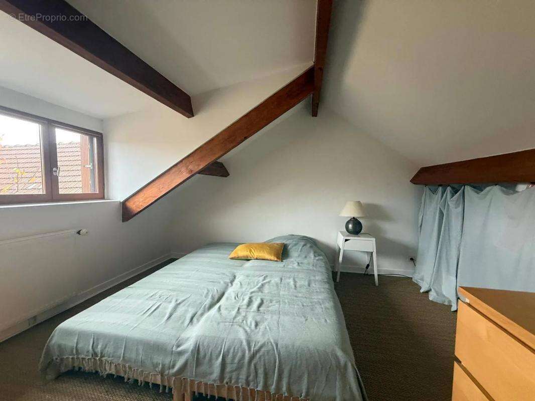 Maison à LIMETZ-VILLEZ