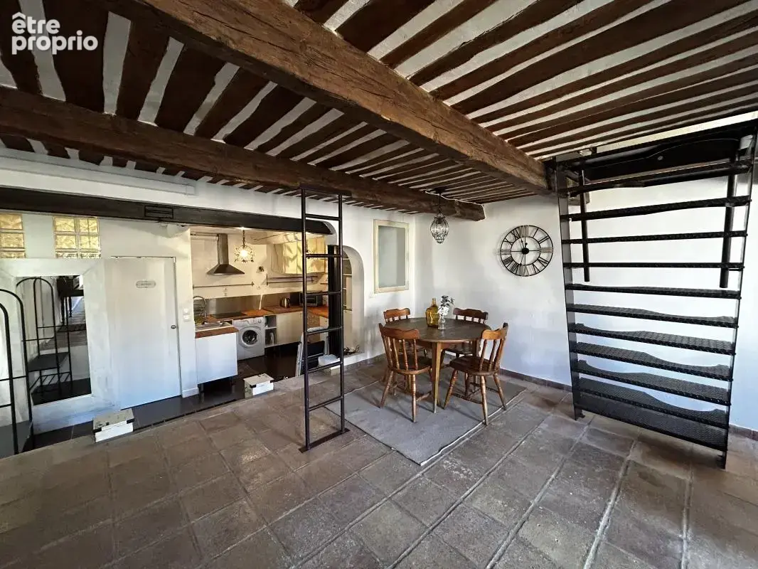 A vendre Aix en Provence , 56 m² charme de l'ancien en parfait état - photo 3