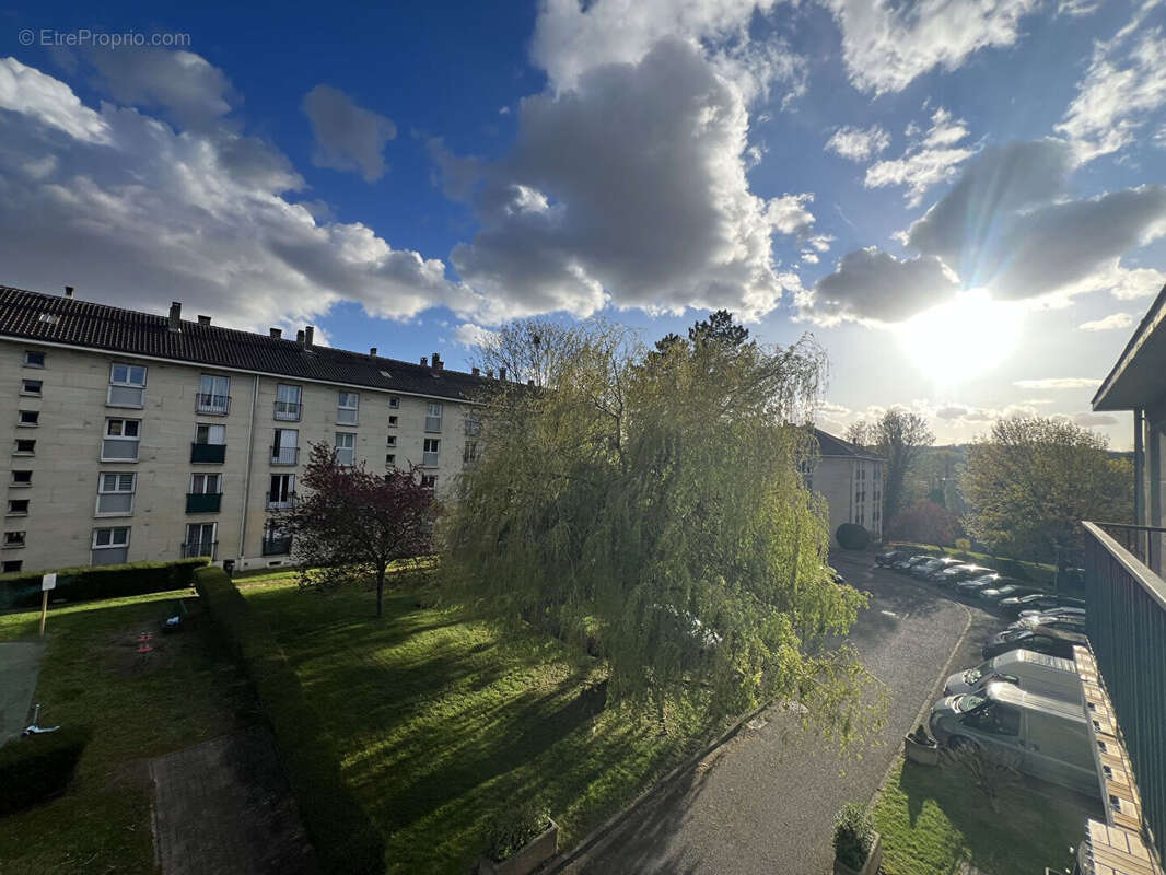 Appartement à SAINT-BRICE-SOUS-FORET