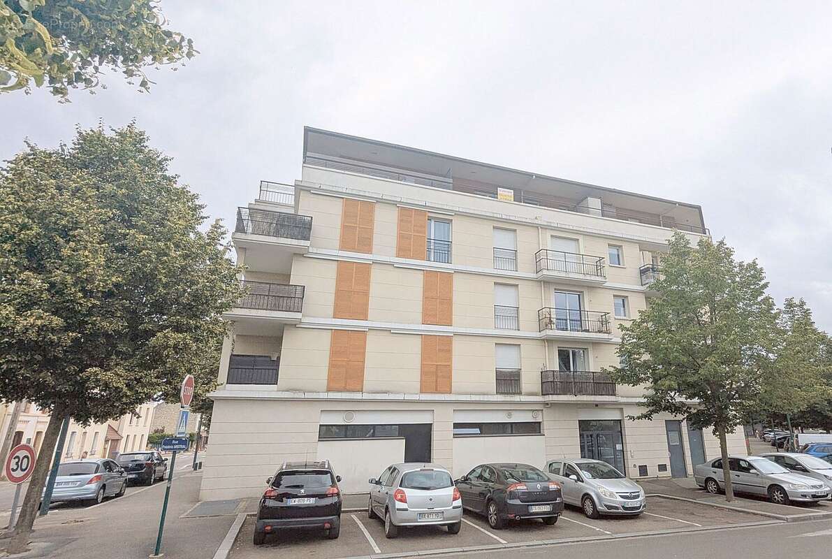 Appartement à MANTES-LA-VILLE