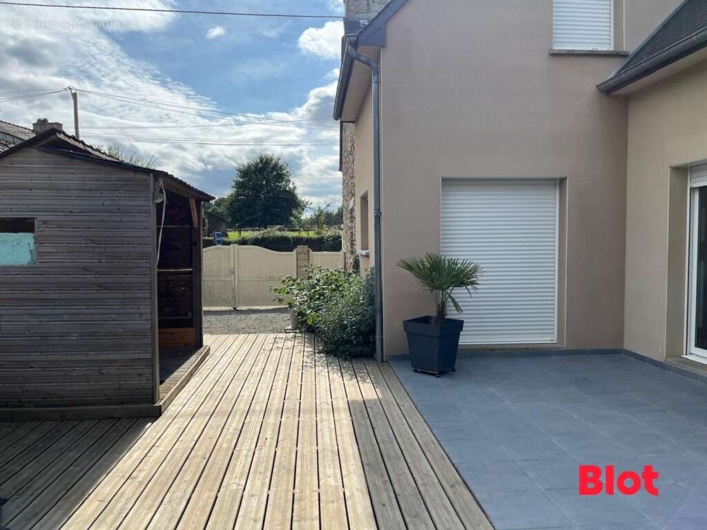 Maison à ERCE-PRES-LIFFRE