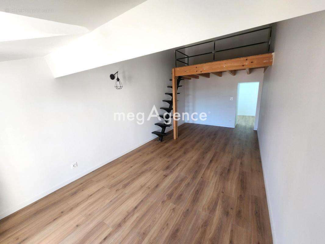 Appartement à SAINT-ANDRE-DE-CUBZAC