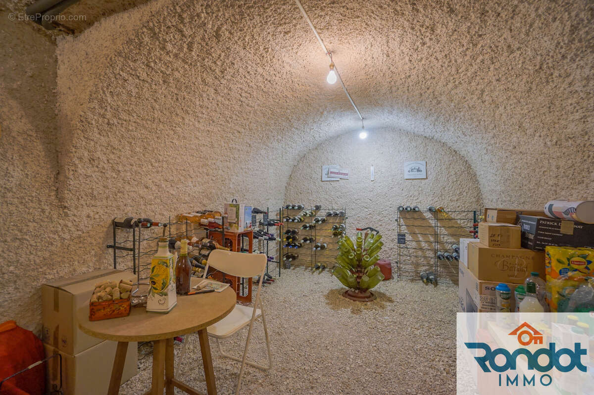 Maison à SAVIGNY-LE-SEC