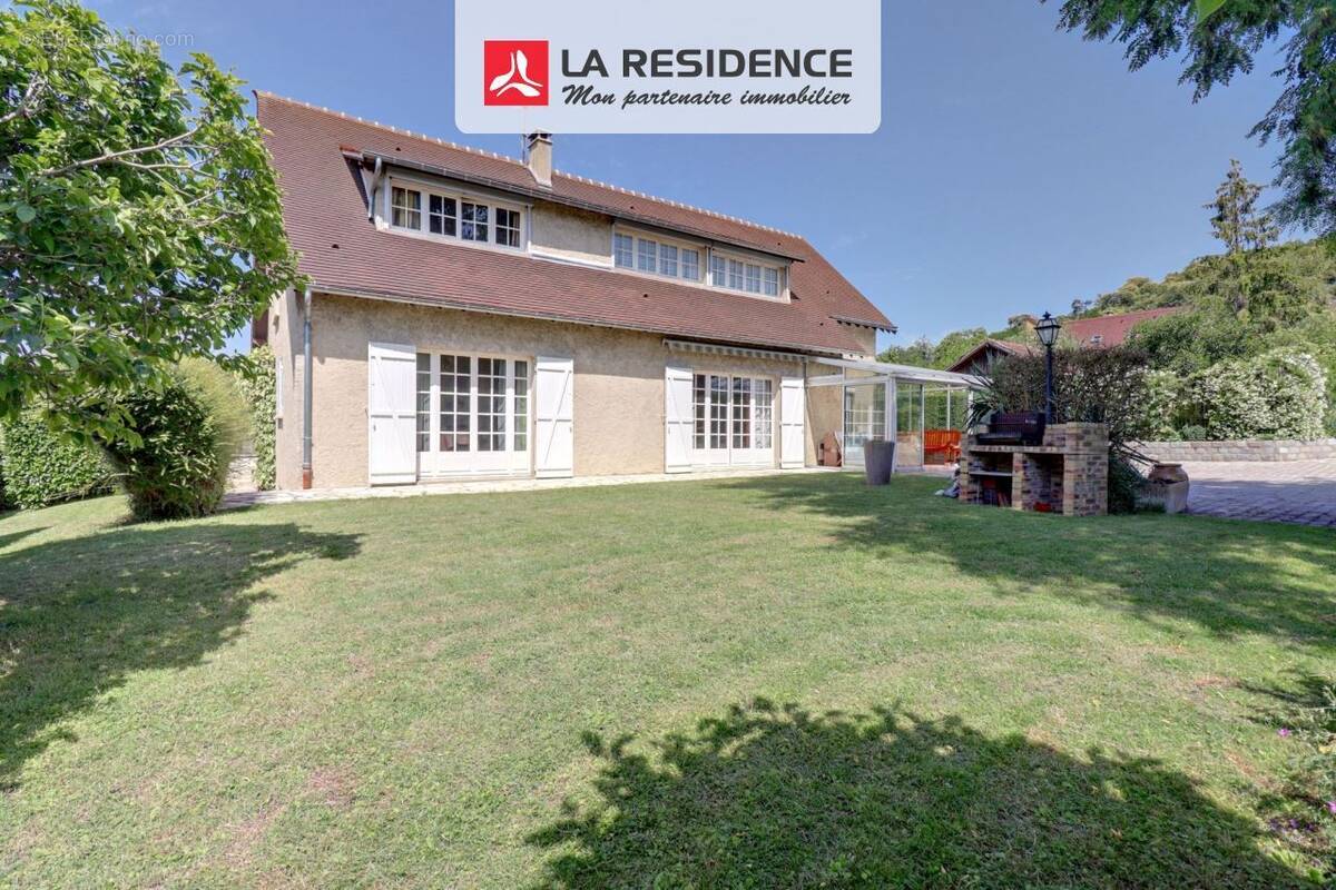 Maison à VILLIERS-SAINT-FREDERIC