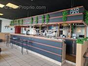 Photo 1 - Commerce à CREPY-EN-VALOIS