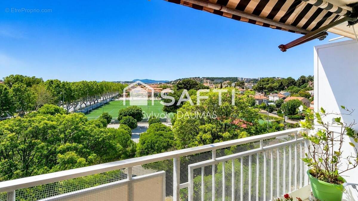 Photo 1 - Appartement à TOULON