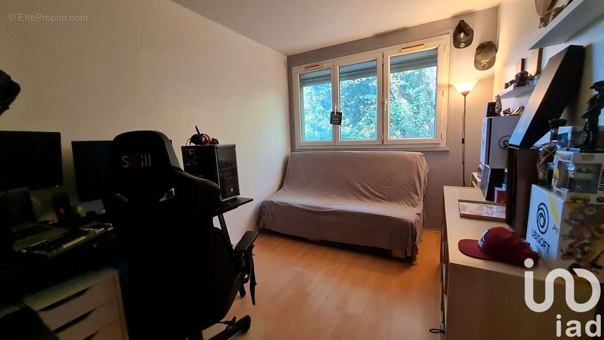 Photo 9 - Appartement à VILLIERS-SUR-ORGE