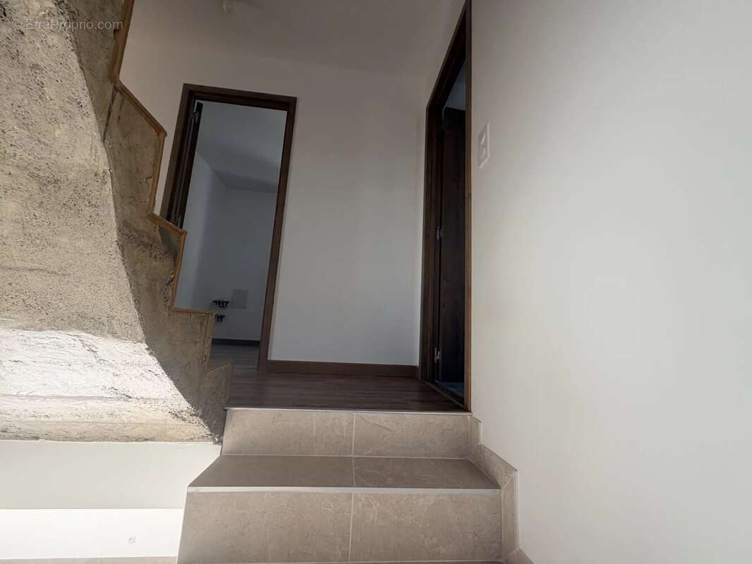 Maison à TOURRETTE-LEVENS