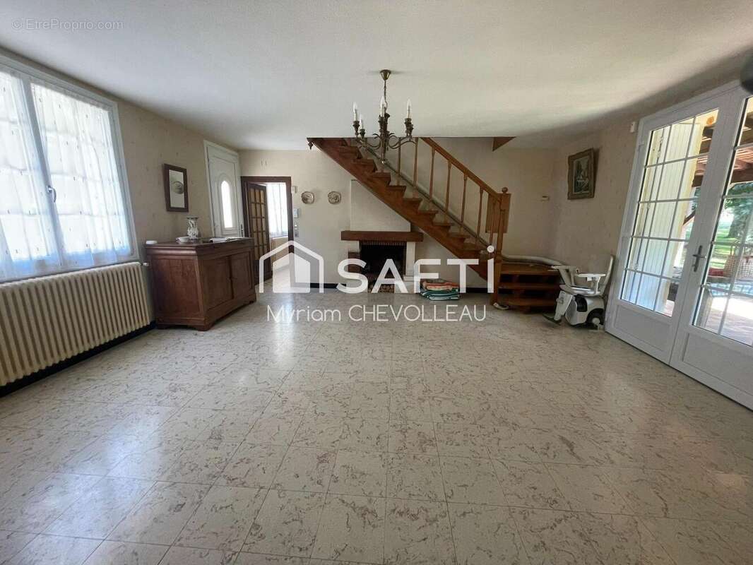 Photo 3 - Maison à AUZAY