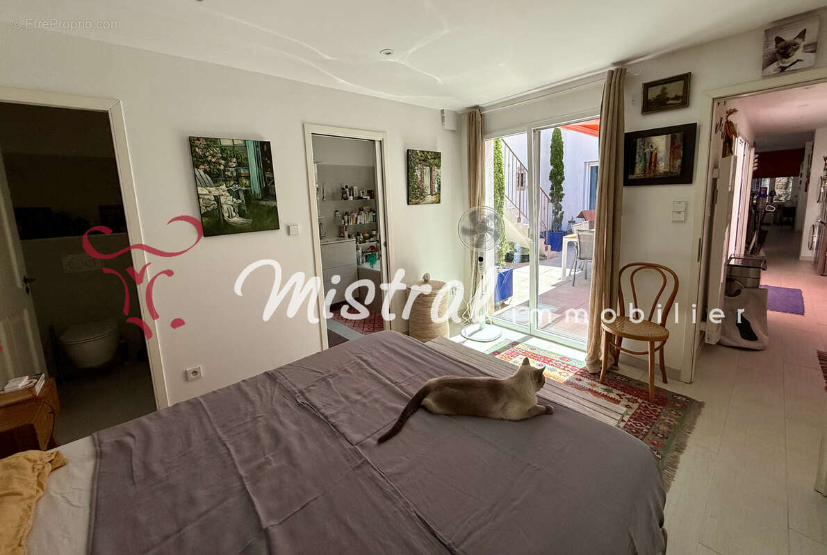 Vente maison de village aigues mortes intra muros - photo 14