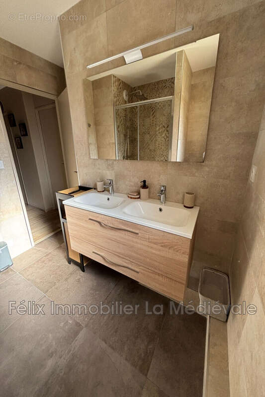 Maison à SARLAT-LA-CANEDA