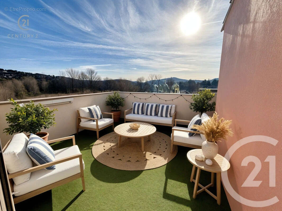 Appartement à GASSIN