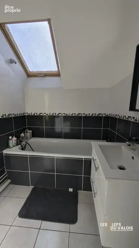 Appartement 3 pièces 63 m² à vendre à Crepy-En-Valois (60800) - photo 6