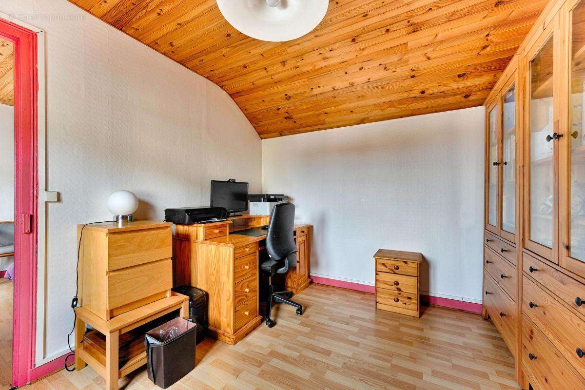 Maison à SAVIGNY-SUR-ORGE